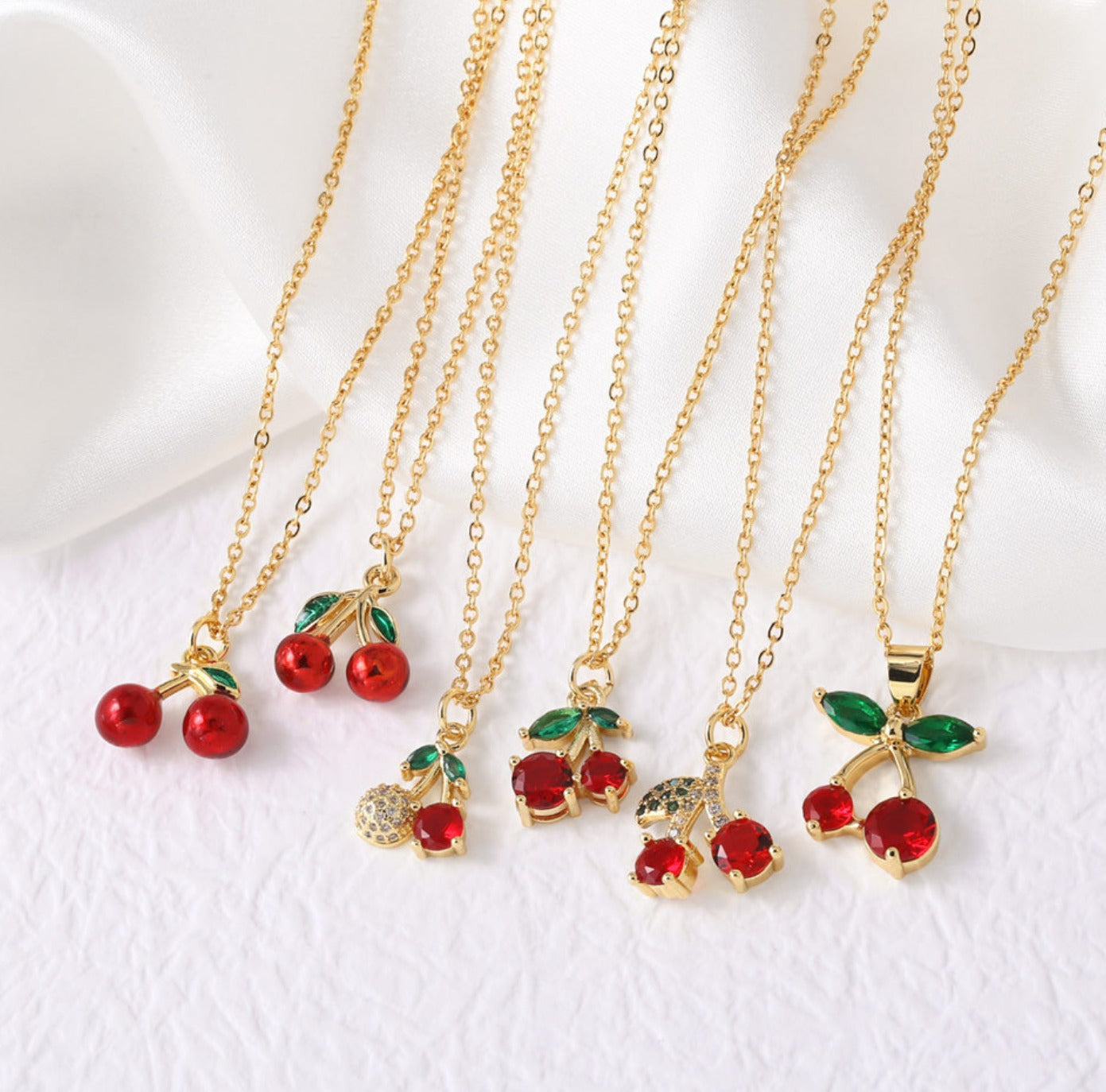 CHERRY'S NECKLACE